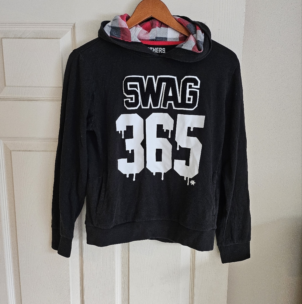 10/$15 Brothers L 12 Hoodie